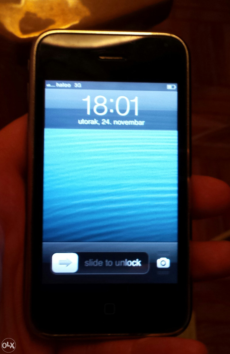 iphone 3gs simfree,extra stanje,Viber,WhatsApp,Facebook
