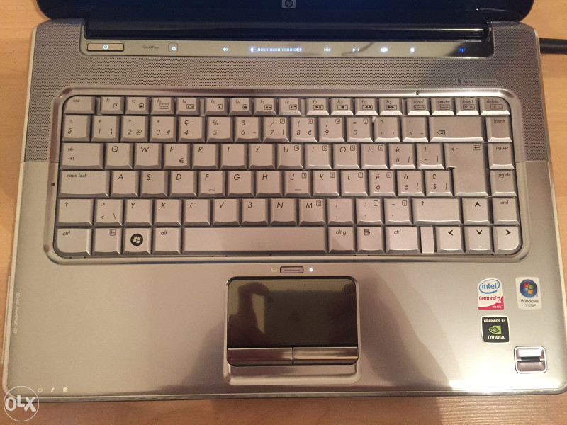 LapTop HP Pavilion dv5 1040ez -Core2Duo -15.4" HD