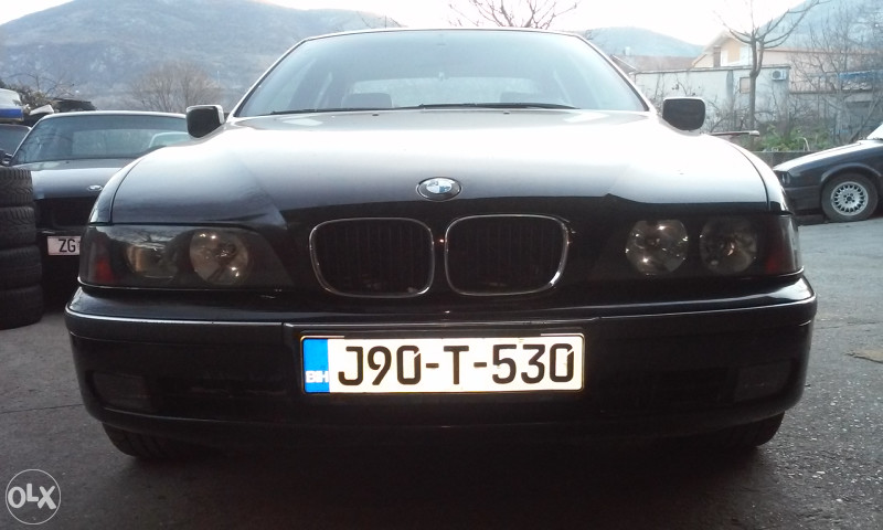 BMW e39 523 i