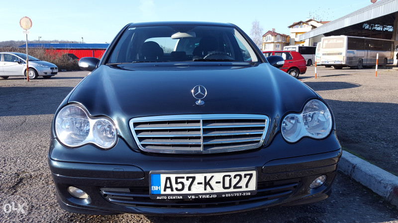 MERCEDES BENZ C 200 CDI 2005.GOD. FACELIFT ODLIČAN