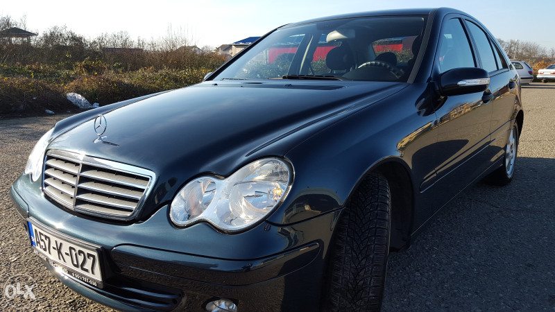 MERCEDES BENZ C 200 CDI 2005.GOD. FACELIFT ODLIČAN