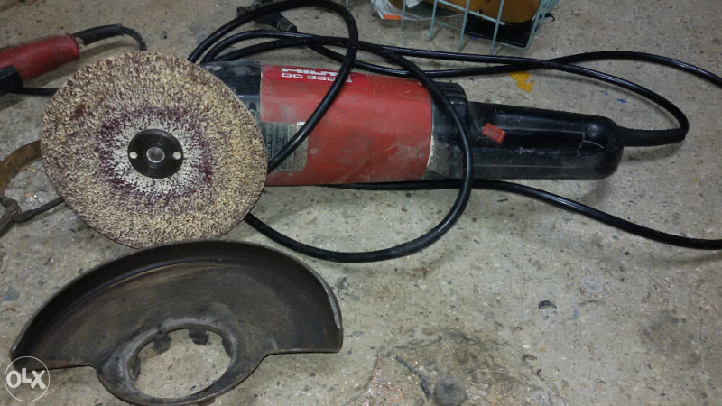 Hilti dc 230 s