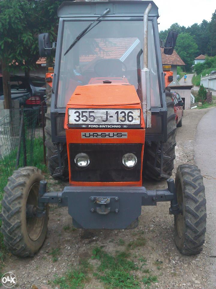 TRAKTOR URSUS 902 B