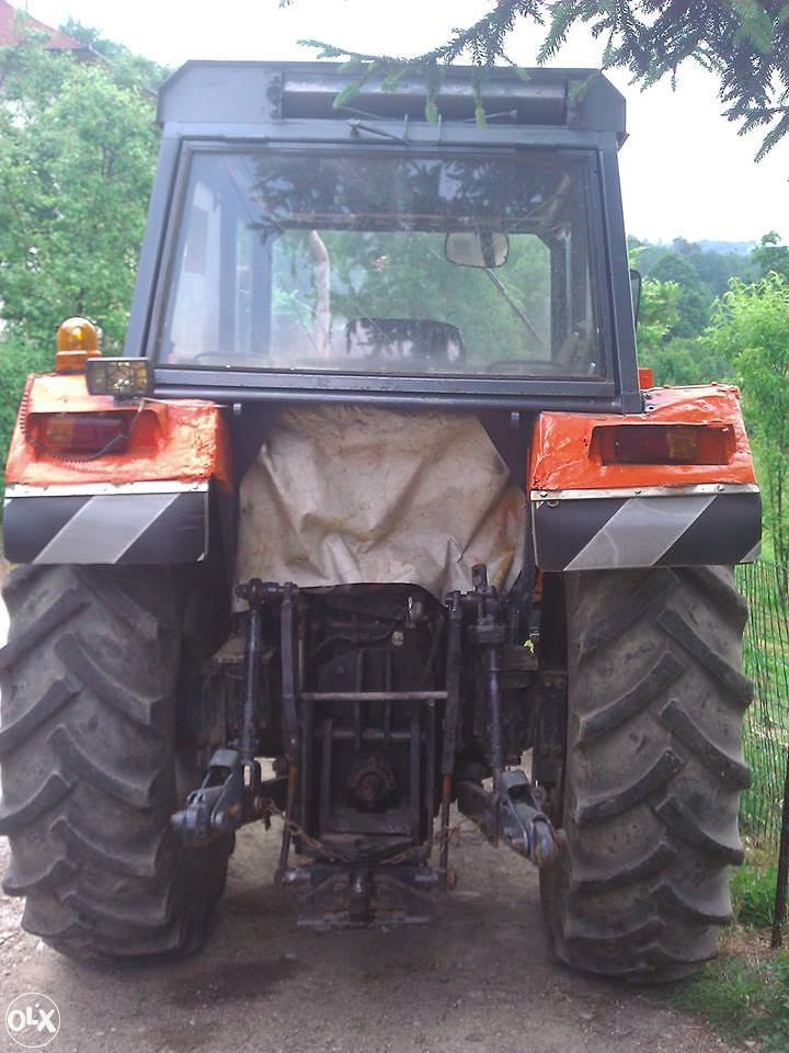 TRAKTOR URSUS 902 B