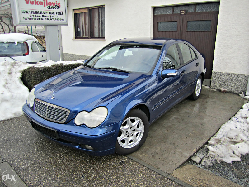 Mercedes-Benz C200 CDI    NOVOGODISNJA AKCIJA
