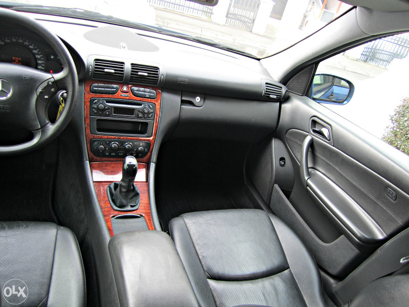 Mercedes-Benz C200 CDI    NOVOGODISNJA AKCIJA