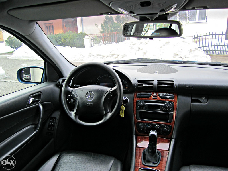 Mercedes-Benz C200 CDI    NOVOGODISNJA AKCIJA