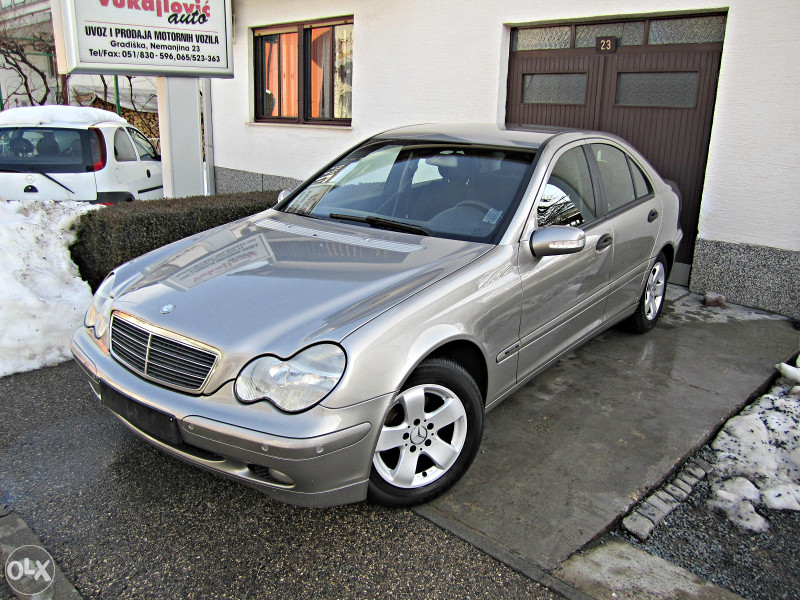 Mercedes-Benz C200 CDI  NOVOGODISNJA AKCIJA
