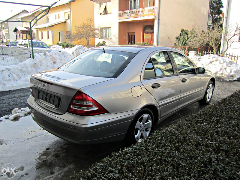Mercedes-Benz C200 CDI  NOVOGODISNJA AKCIJA