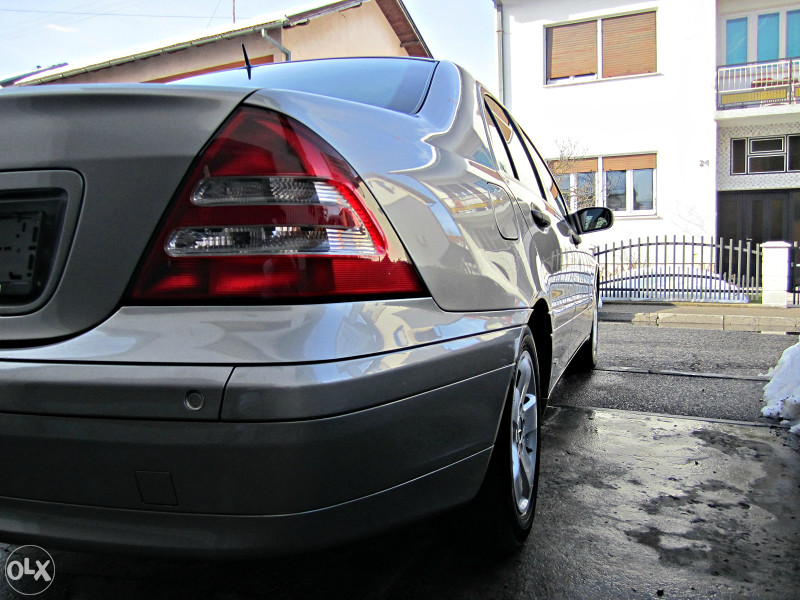 Mercedes-Benz C200 CDI  NOVOGODISNJA AKCIJA