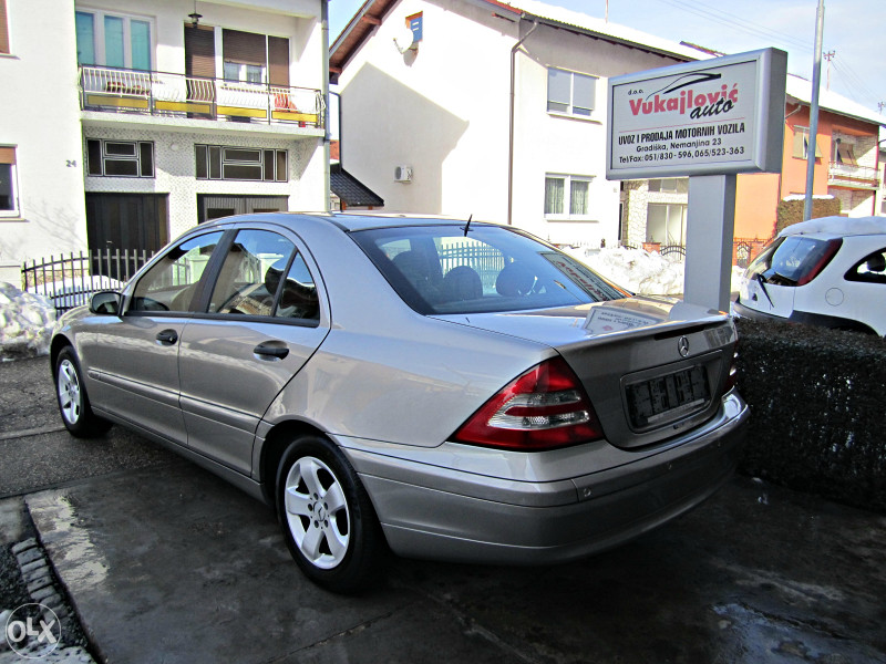 Mercedes-Benz C200 CDI  NOVOGODISNJA AKCIJA