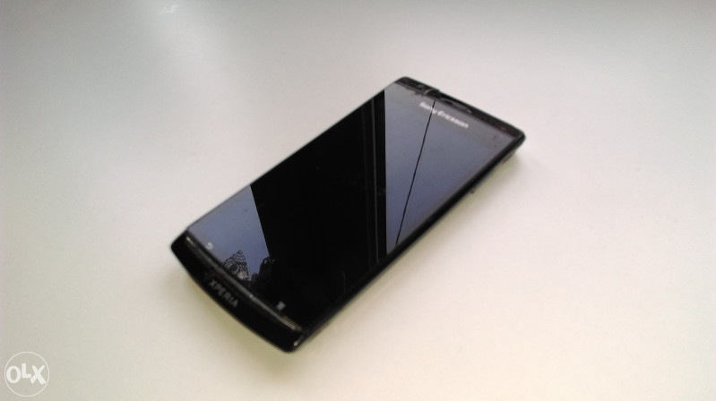 Sony xperia it18i