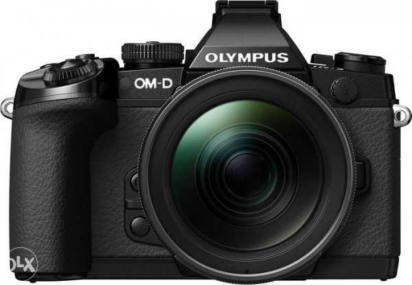 OLYMPUS E-M5 Mark II   EZ-M1240PRO