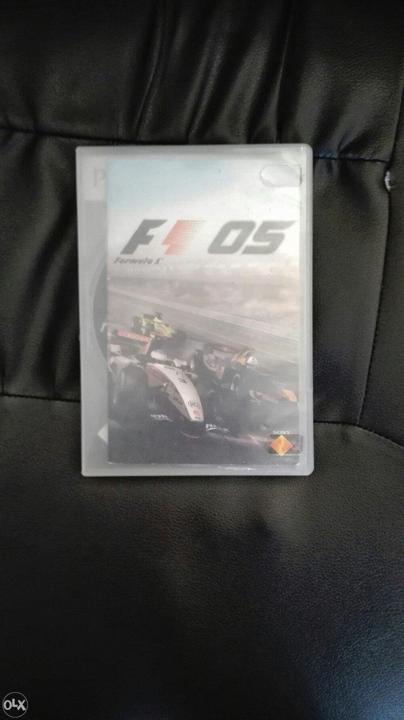 Formula 1 igra za playstation 2 f1 ps2