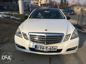 MERCEDES E 220 CDI NOVI MODEL