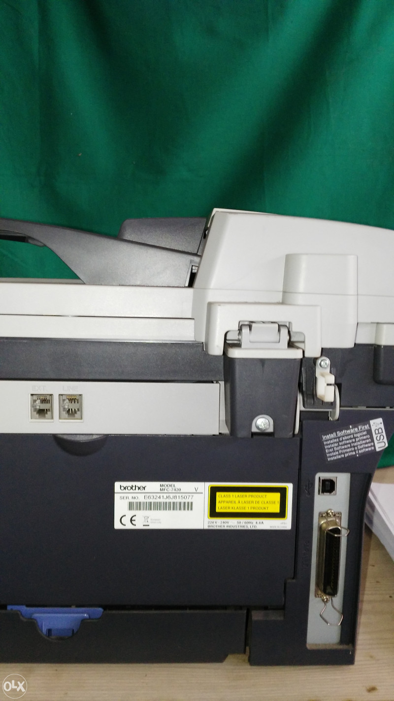 Laserski Printer,Scener,kopir i fax 3u1 uredjaj