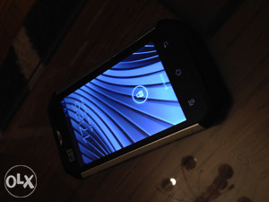mobitel CAT B15 - pod GARANCIJOM BH TELECOMA