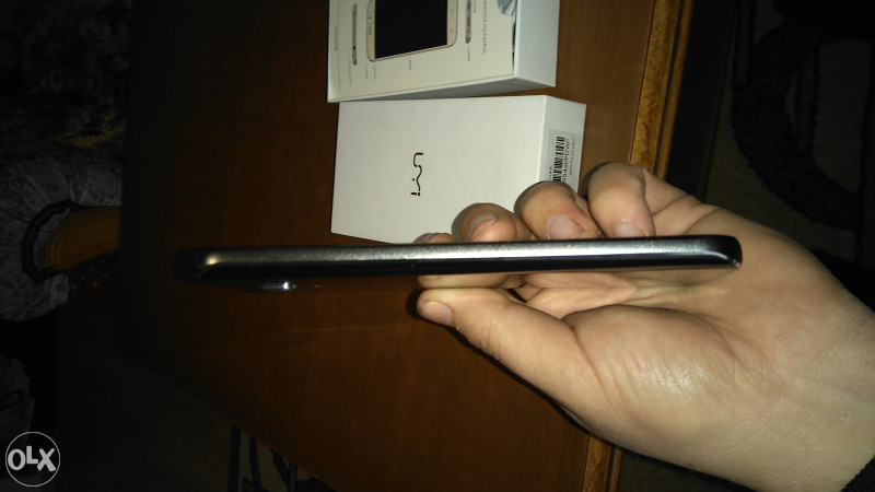 Umi rome 3GB ram octan core procesor
