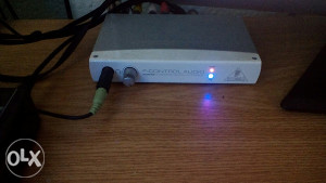 Behringer FCA 202 zvucna karta
