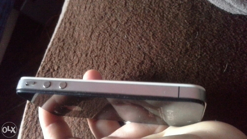 Ipon 4 s