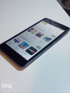 ZTE Blade V220