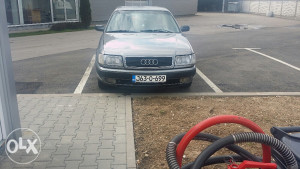 Audi 100