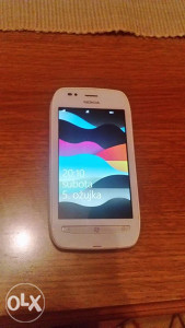 Nokia Lumia 710