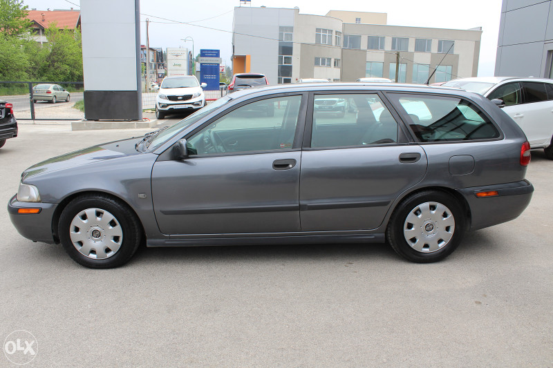 * Volvo V40 1.9 Dizel -RASPRODAJA-