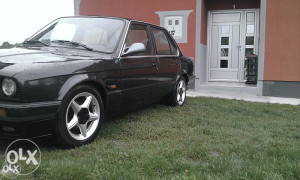 BMW 318 kocka