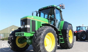 JOHN DEERE 7700