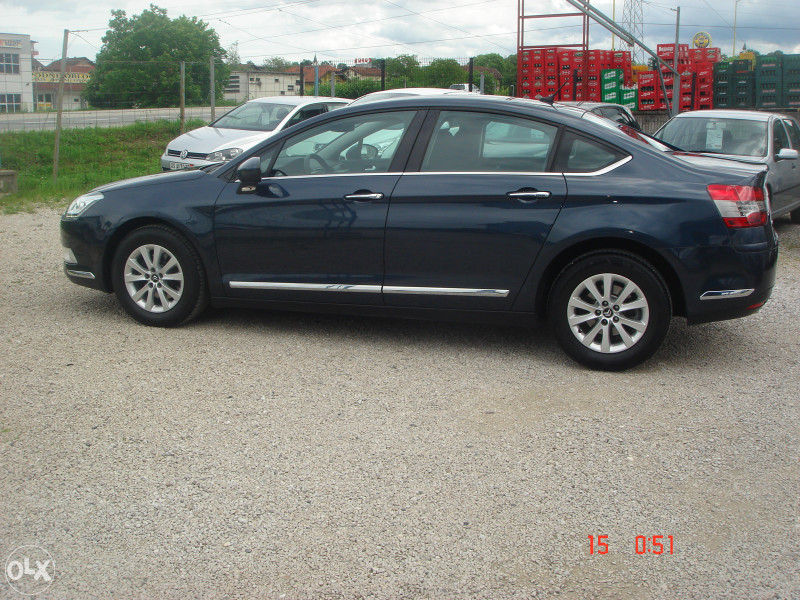 Citroen C5 1,6 HDI,SERVISNA,NAVI,DVA KLJUCA