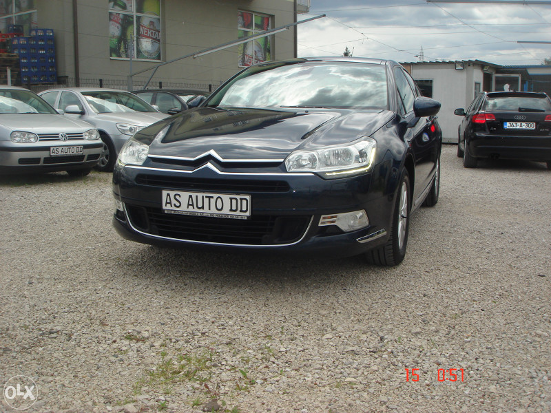 Citroen C5 1,6 HDI,SERVISNA,NAVI,DVA KLJUCA
