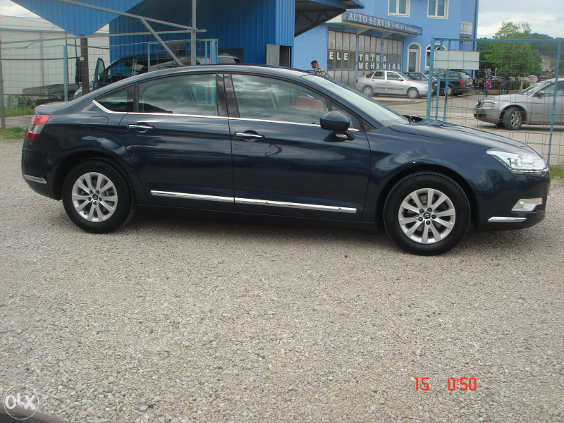 Citroen C5 1,6 HDI,SERVISNA,NAVI,DVA KLJUCA