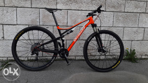 Specialized Epic Comp Carbon 29