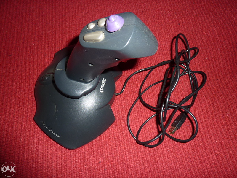 TRUST Joystick PREDATOR TH400