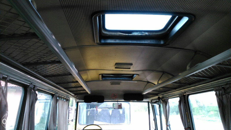 Autobus minibus