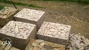 Kamen mozaik tesanj