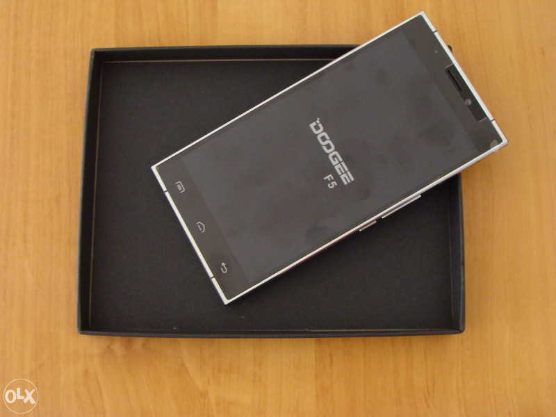 DOOGEE F5 Octa-core 3GB RAM 16GB ROM 16MP CAM 360°