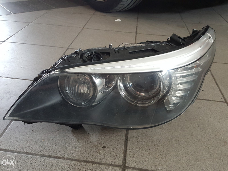 Bmw e60 PREDNJI LJEVI FAR DYNAMIC XENON