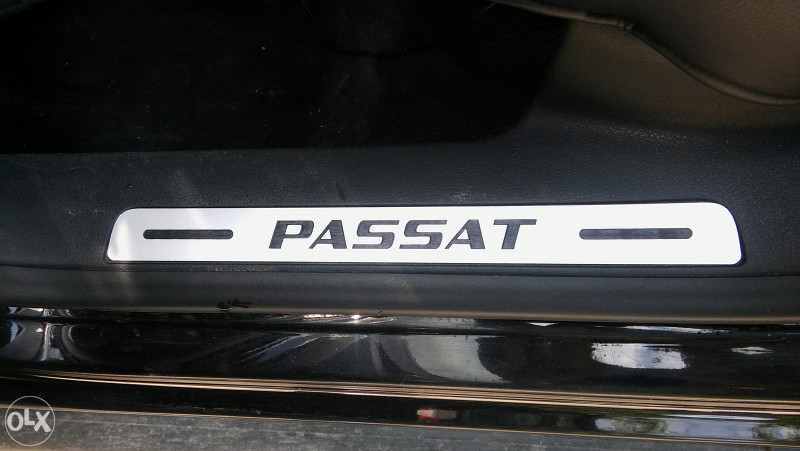 VW PASSAT 8 B8 lajsne prag znak R Line