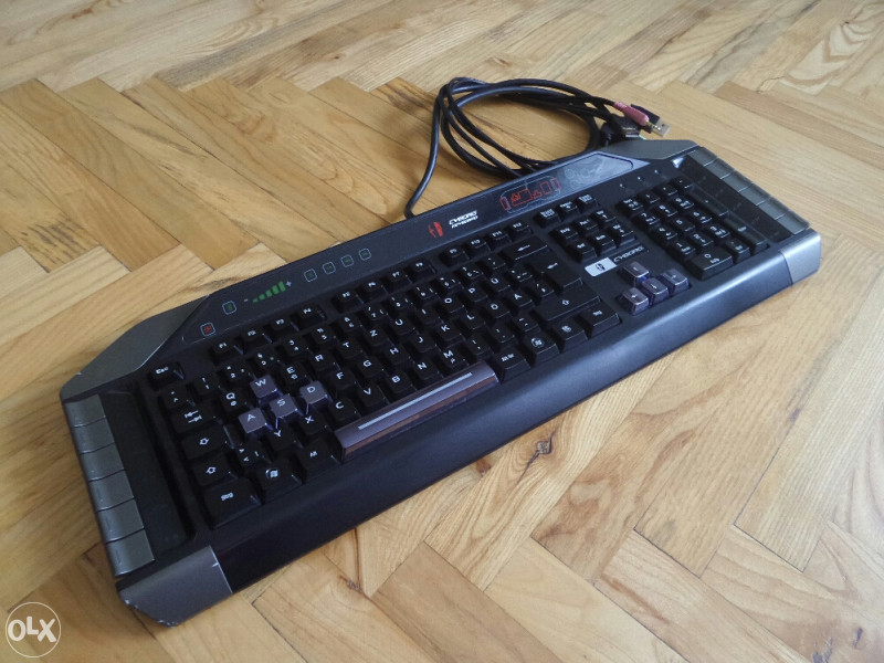 Mad Catz C.Y.B.O.R.G. V.7 Gaming Keyboard for PC