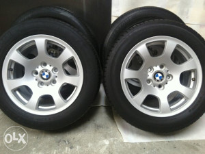 Original Bmw Felgen 16 Zoll sa zimskim gumama