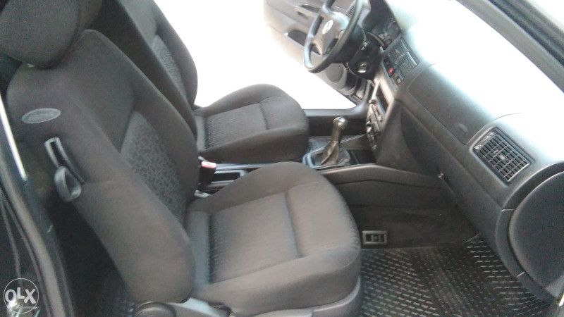 GOLF 4 RATA 120 KM MJESECNO AC JURE