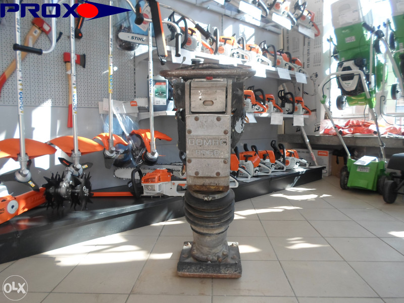 VIBRO NABIJAC BOMAG BT 68 -> PROX.olx.BA