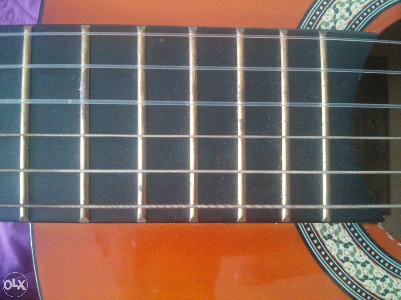 Gitara- Valencia CG150K + Futrola za gitaru.