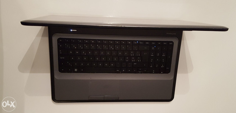LAPTOP 17",HP G7,i5 2430M,4GB DDR3,AMD7400 1,8GB,500HDD