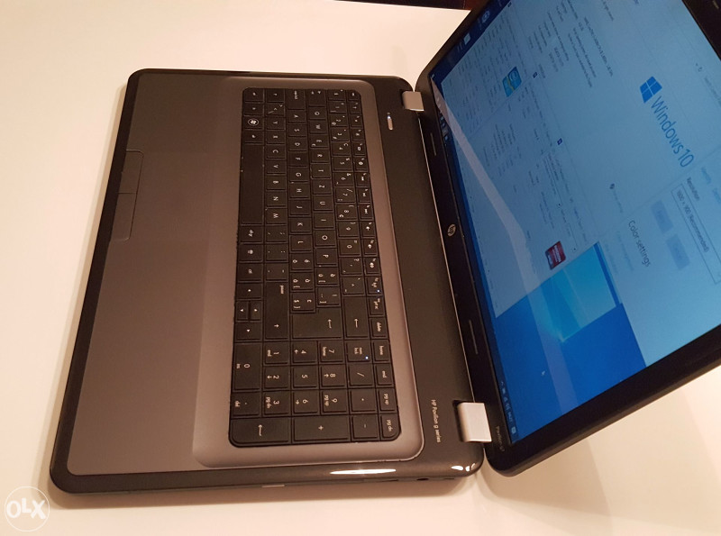 LAPTOP 17",HP G7,i5 2430M,4GB DDR3,AMD7400 1,8GB,500HDD