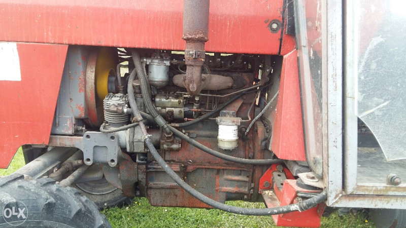 Traktor IMT 560 deĺuxe