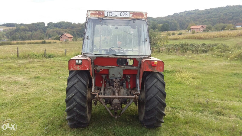 Traktor IMT 560 deĺuxe